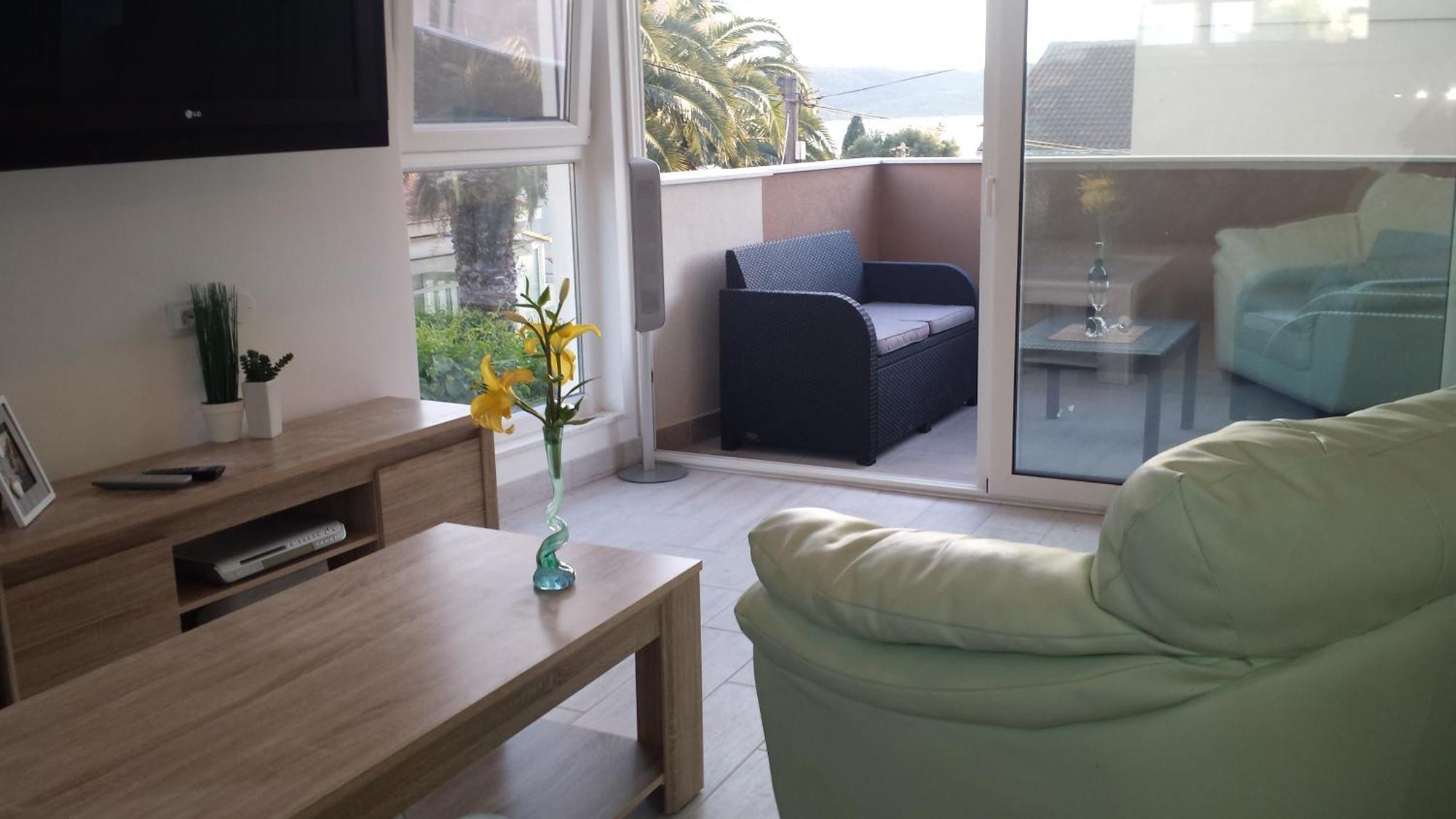 Apartments Villa A - Heating Pool Trogir Exteriör bild